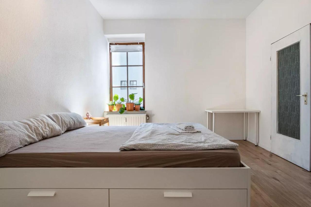 Next Home - Free Parking & Wifi - Badewanne Duisburgo Exterior foto