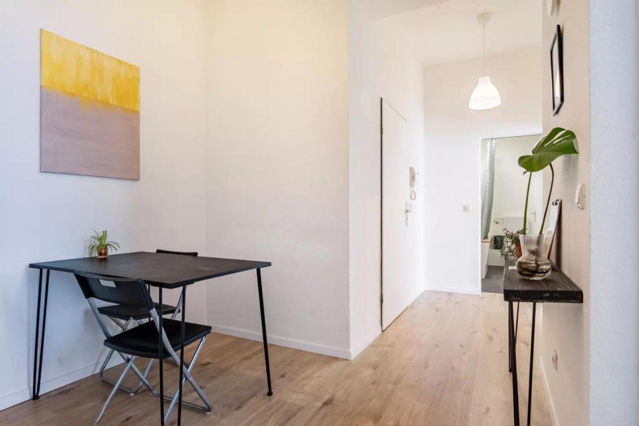 Next Home - Free Parking & Wifi - Badewanne Duisburgo Exterior foto