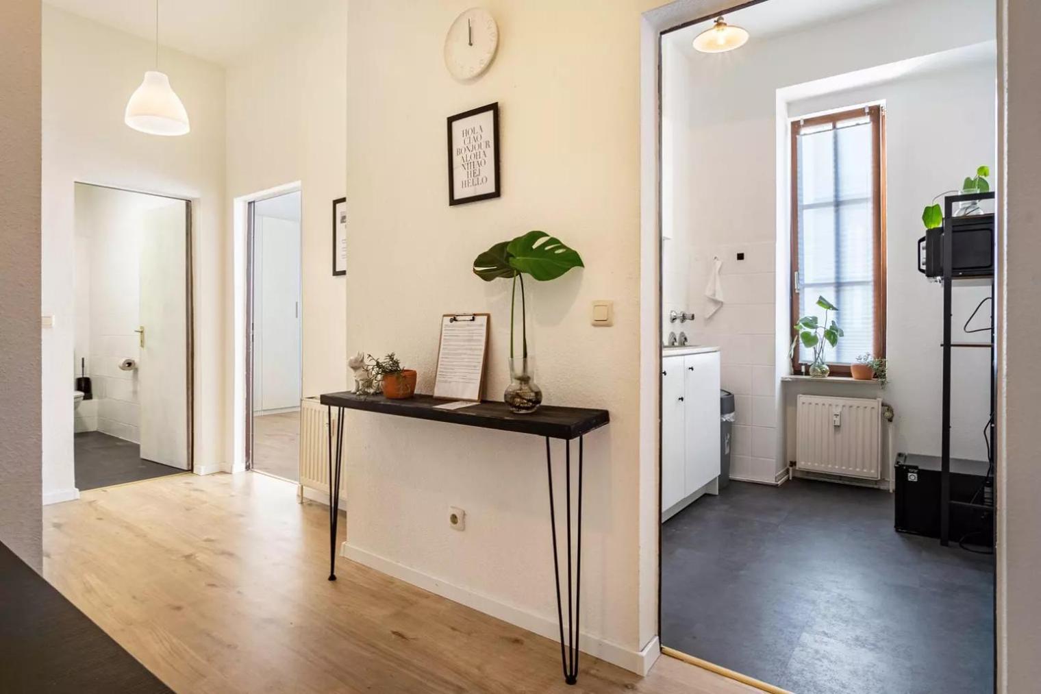 Next Home - Free Parking & Wifi - Badewanne Duisburgo Exterior foto